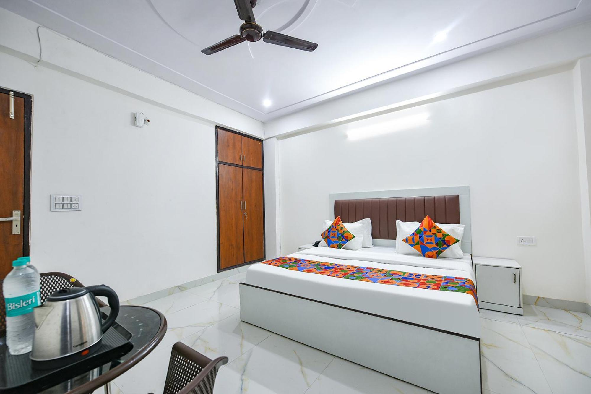 Fabhotel The Yashobhumi Near Yashobhoomi Convention Centre Deli Exterior foto