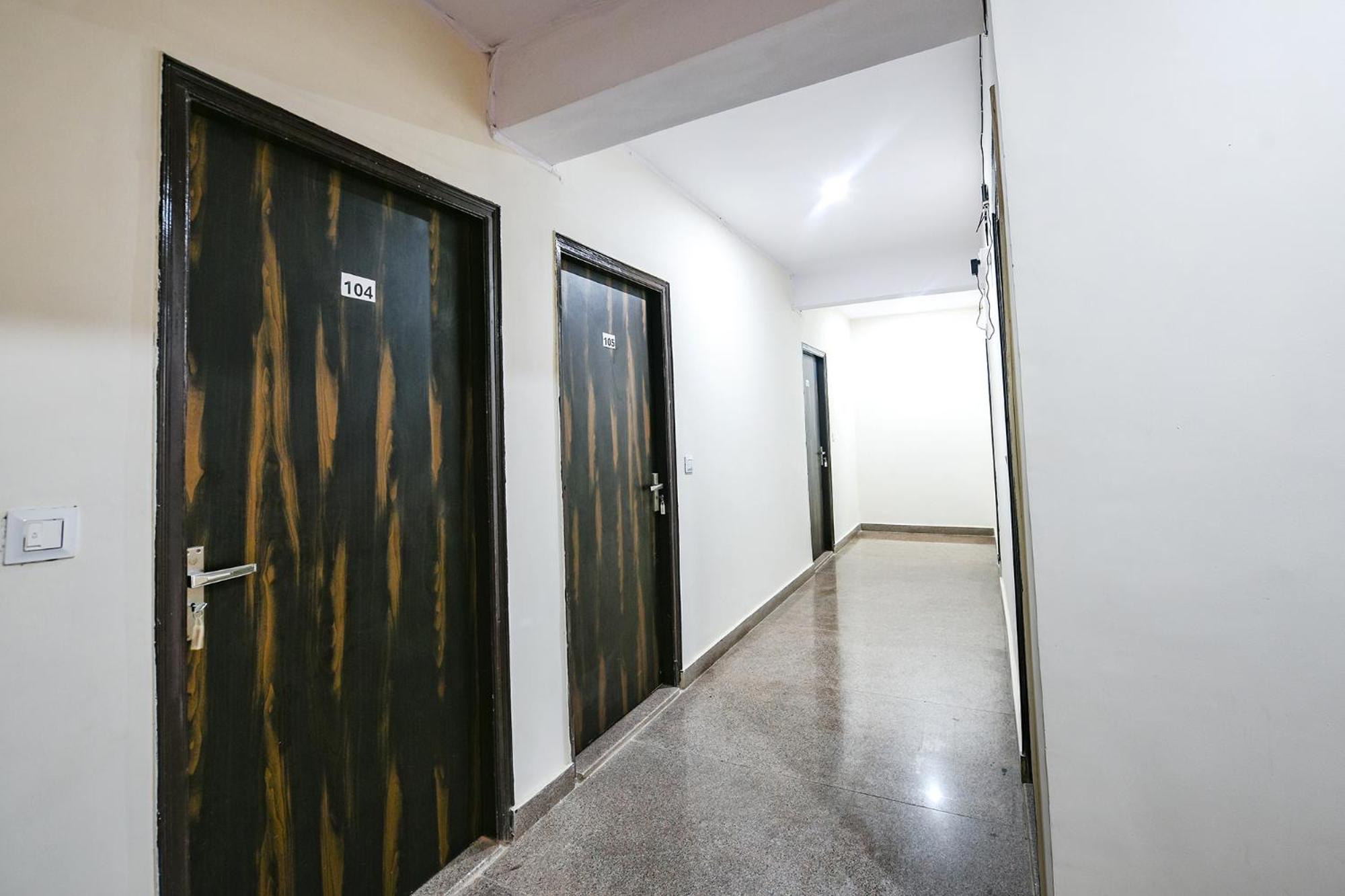Fabhotel The Yashobhumi Near Yashobhoomi Convention Centre Deli Exterior foto